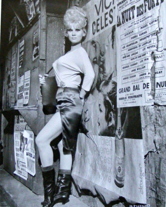 Grace Lee Whitney in Irma la dolce – 1963