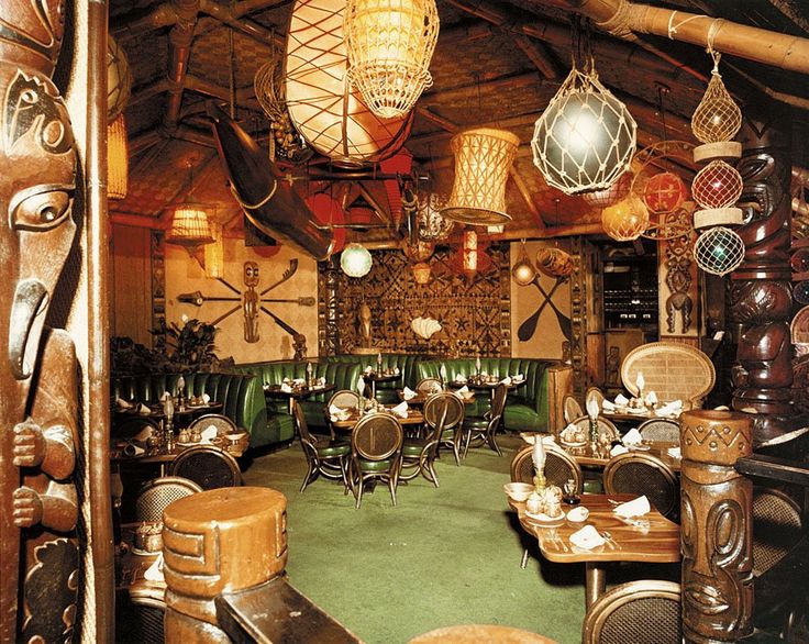 Tiki theme restaurant
