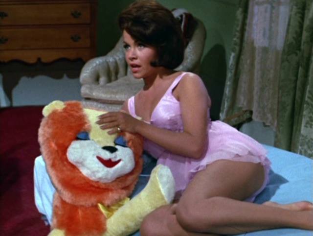 Annette Funicello in Pajama party - 1964