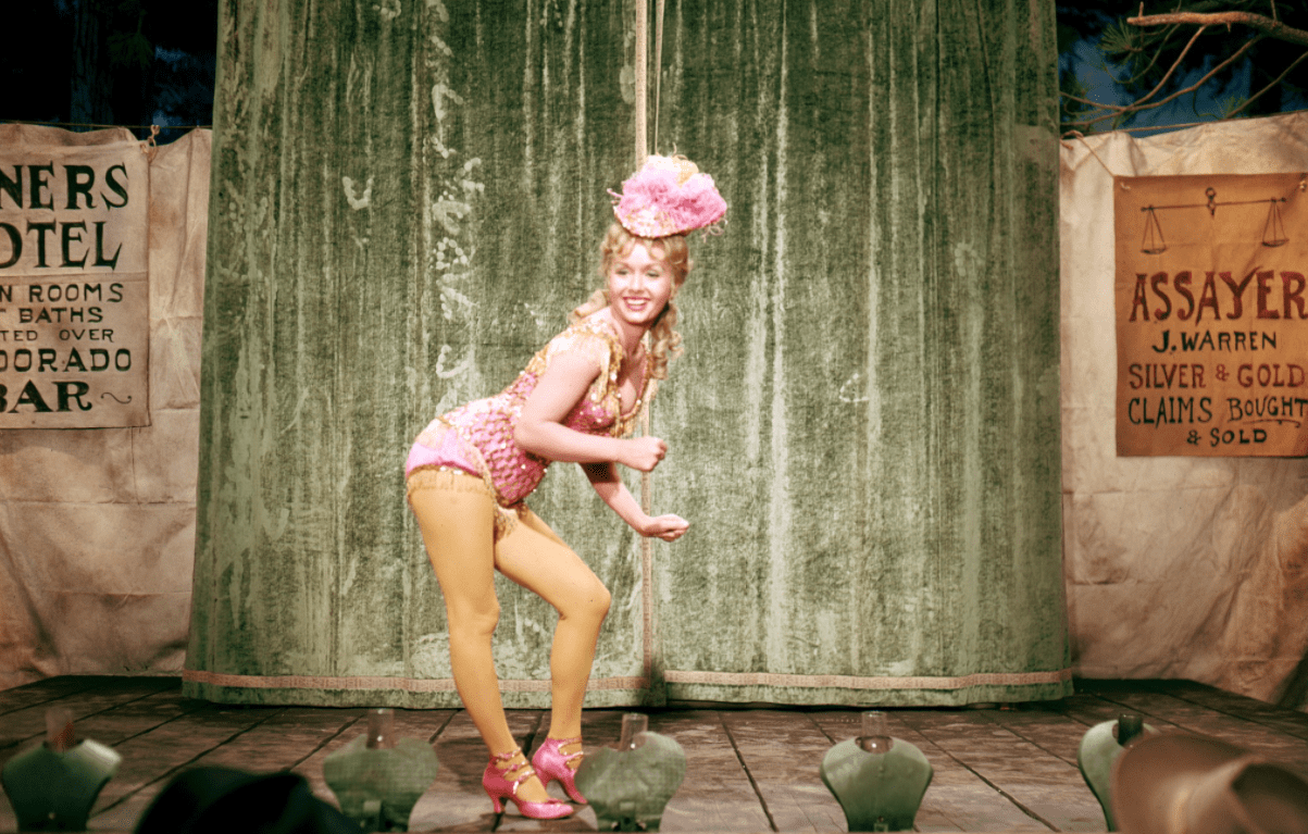 Debbie Reynolds on stage in How the West Was Won (1962)