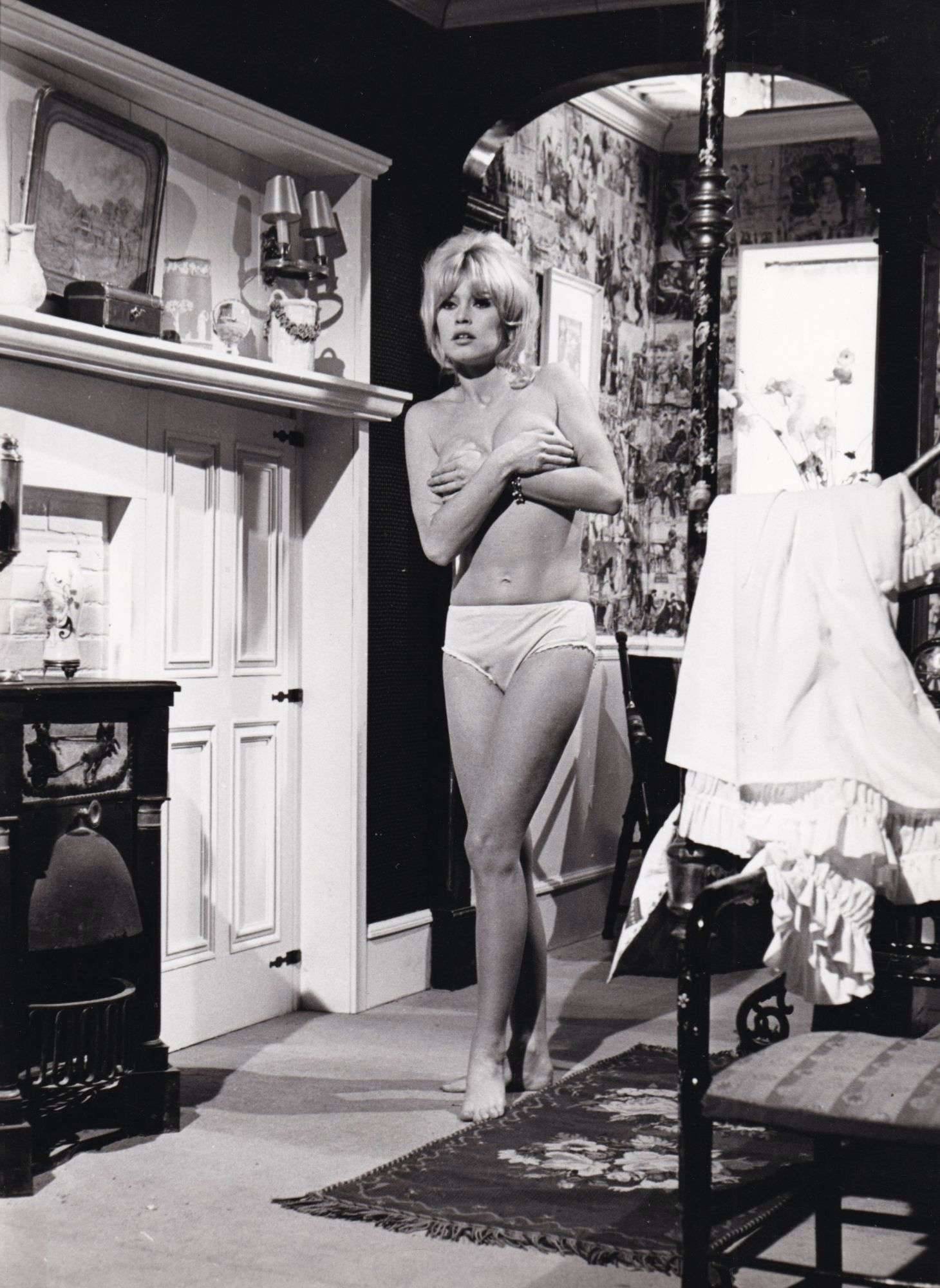 Brigitte Bardot in “A Ravishing Idiot”, 1963