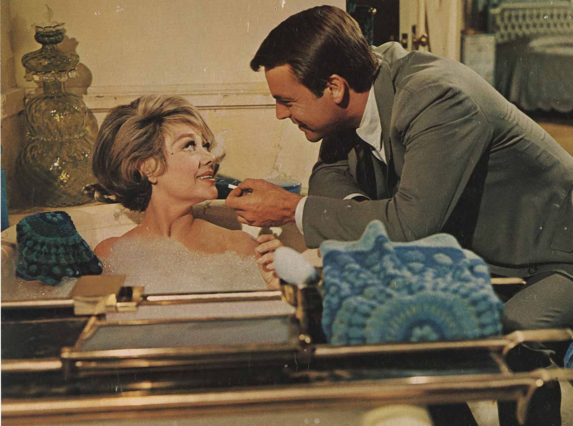 Glynis Johns - Robert Wagner Don´t just stand there! 1968