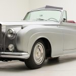 Rolls-Royce Silver Cloud II Drophead Coupé 1962, Coachwork par H J Mulliner. – source Bonhams