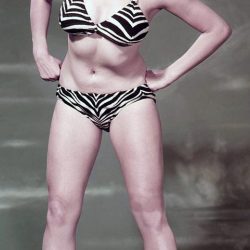 Sheree-North-in-aclassic-bikini