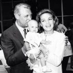 Cary Grant and Dyan Cannon with their daughter Jennifer in 1966.