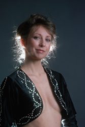 Teri Garr