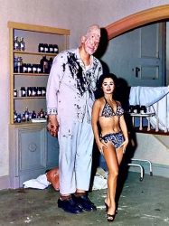 Adele Lamont with Eddie Carmel, The Brain that wouldn’t Die (1962).