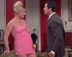 Tony Curtis and Christiane Schmidtmer in Boeing, Boeing (1965)