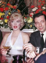 Marilyn Monroe and Yves Montand during a press conference to promote the film “Let’s Make Love”, January 16, 1960.